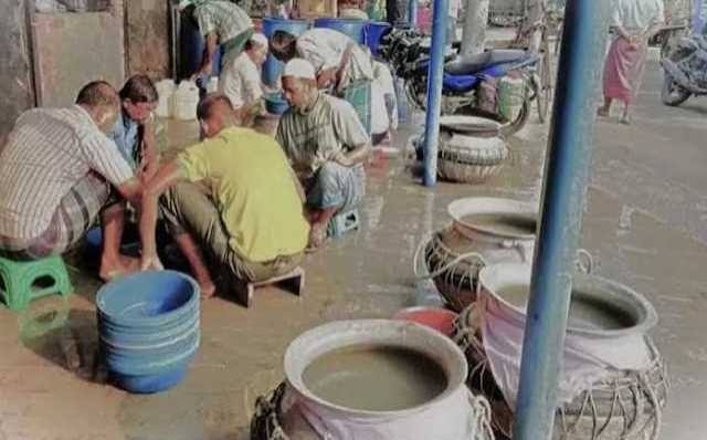 বাগেরহাট-সাতক্ষীরায় চাহিদার তুলনায় সরবরাহ অপ্রতুল, দ্বিগুণ দামে পোনা; উৎপাদন ও রপ্তানি নিয়ে শঙ্কা